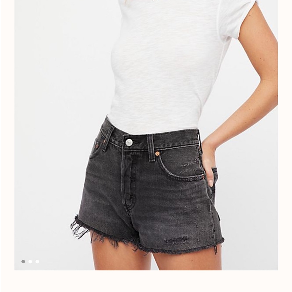 Black Levi’s Shorts